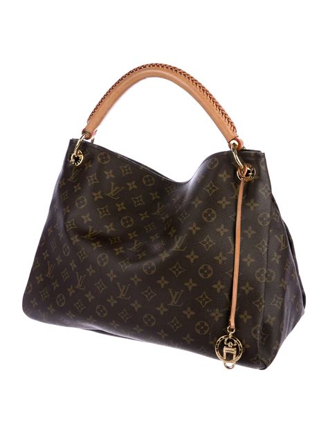 louis vuitton artsy gm vs mm|louis vuitton size guide.